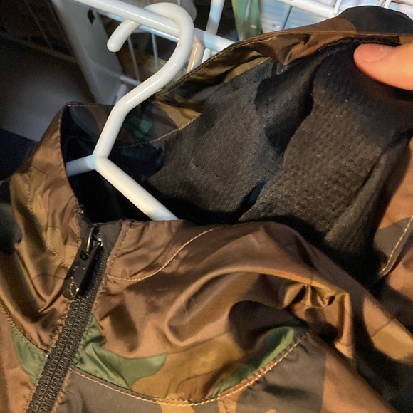 Camo Jordan Tracksuit (with top and bottom) size youth large - Picture 2 of 5